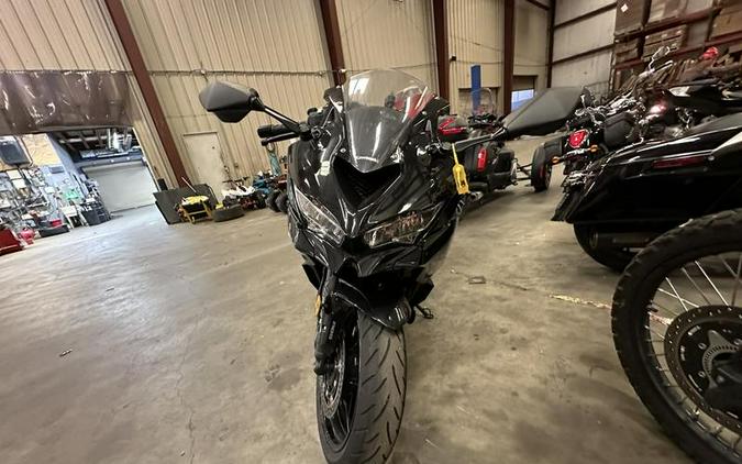 2024 Kawasaki Ninja® ZX™-4R ABS