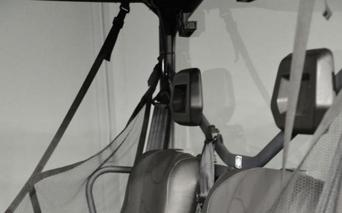 2025 Can-Am Defender MAX XT HD9