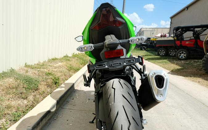 2026 KAWASAKI NINJA ZX6R