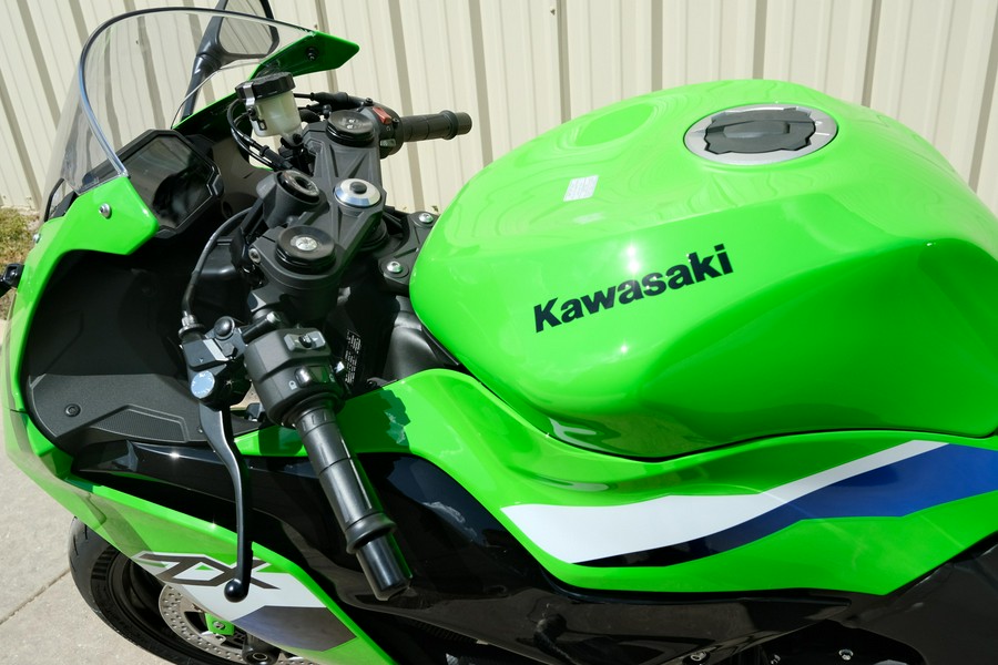 2026 KAWASAKI NINJA ZX6R