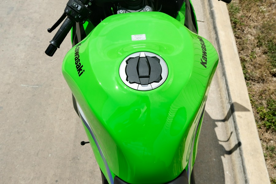 2026 KAWASAKI NINJA ZX6R