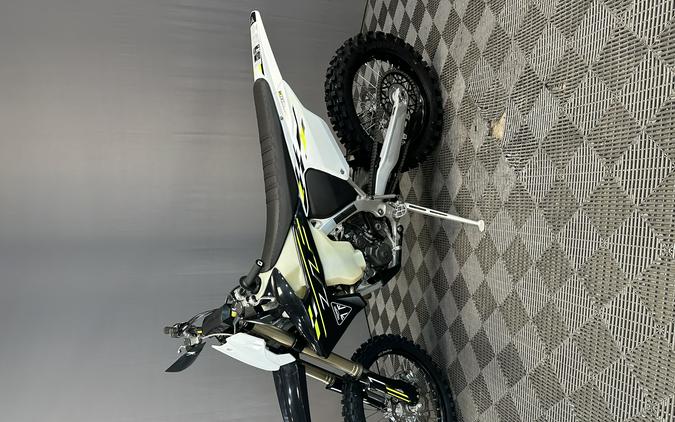 2026 TRIUMPH TF 250-C