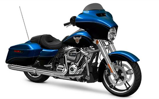 2018 Harley-Davidson Street Glide FLHX 1,020 Miles 115th Anniversary Legend Blue / Vivid Black