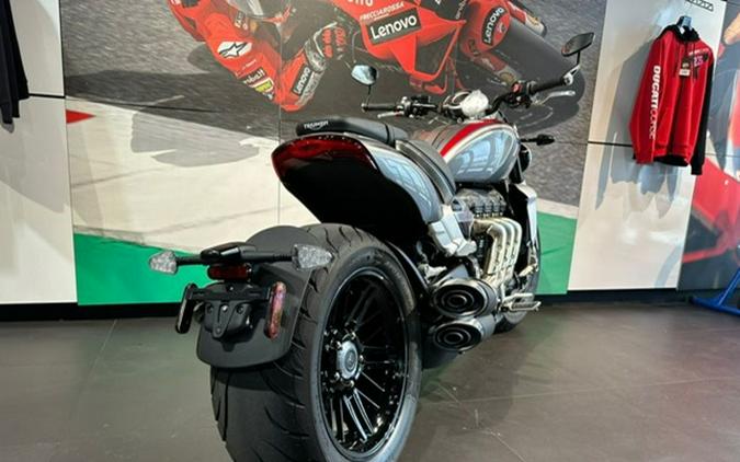 2022 Triumph Rocket 3 R Silver Ice Cranberry Red