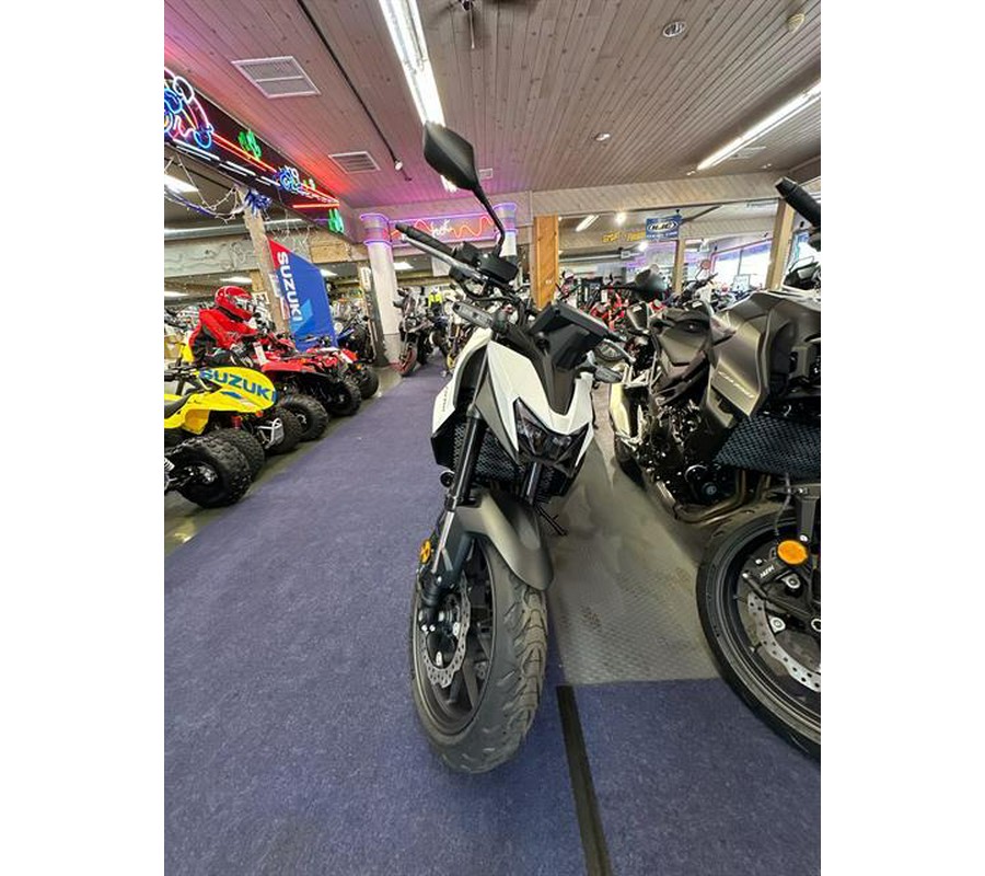 2025 Honda CB750 Hornet