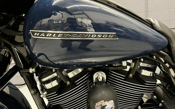 2019 Harley-Davidson® FLHXS - Street Glide® Special