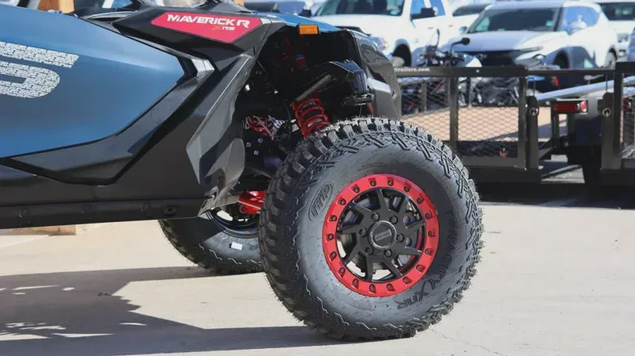 2025 CAN-AM MAVERICK R MAX RS WITH SMARTSHOX 999T DCT