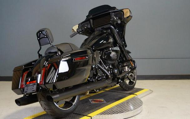 2024 Harley-Davidson® FLHX - Street Glide®