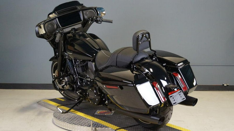 2024 Harley-Davidson® FLHX - Street Glide®