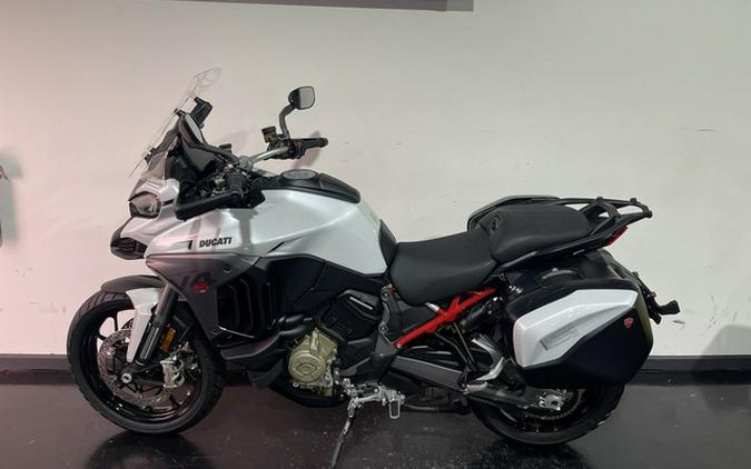 2025 Ducati Multistrada V4 S Travel & Radar Iceberg White