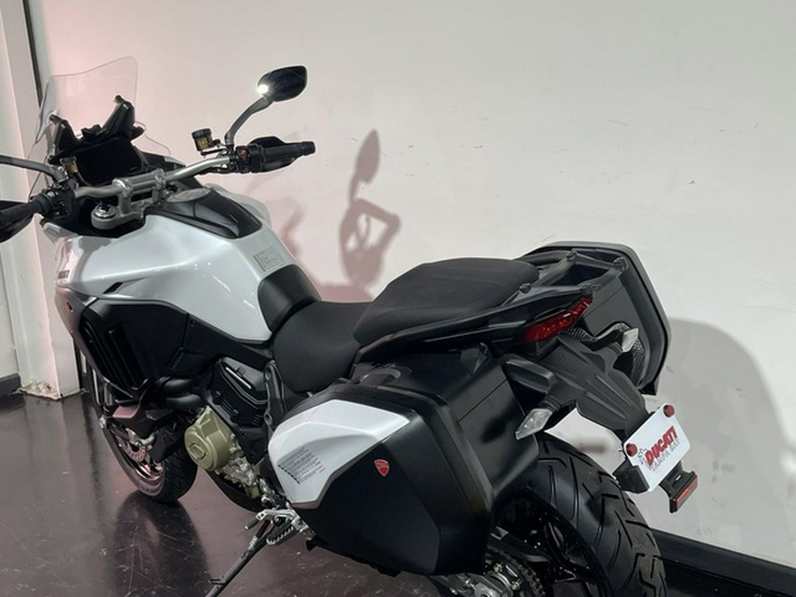 2025 Ducati Multistrada V4 S Travel & Radar Iceberg White
