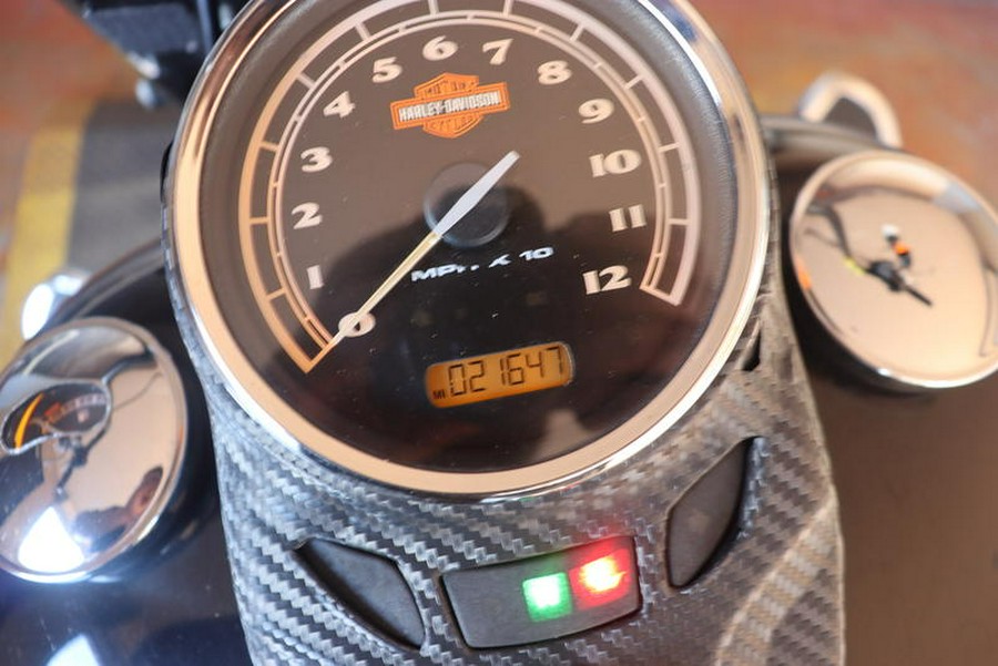 2015 Harley-Davidson® FLS - Softail Slim®