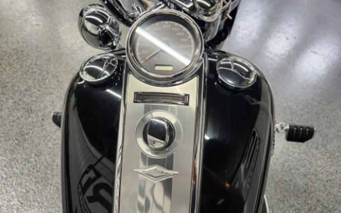 2015 Harley-Davidson ROAD KING