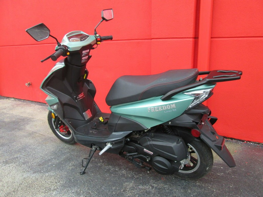 2022 Freedom Scooters CANOE 150