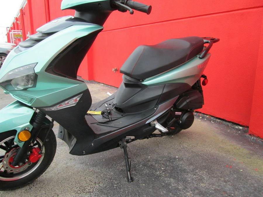 2022 Freedom Scooters CANOE 150