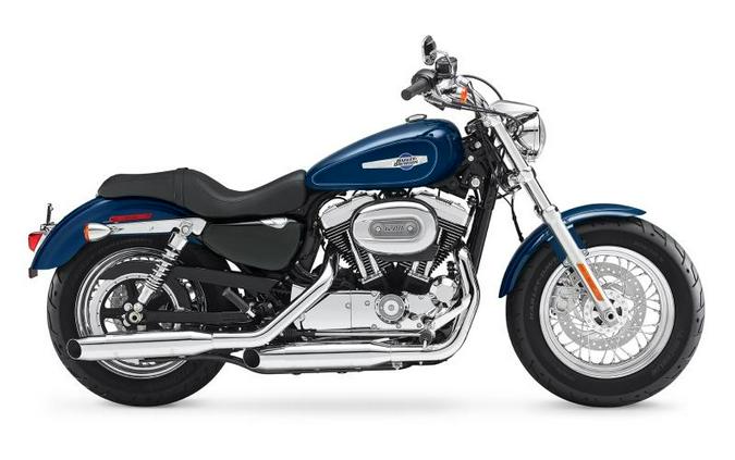 2014 Harley-Davidson® XL1200C - Sportster® 1200 Custom