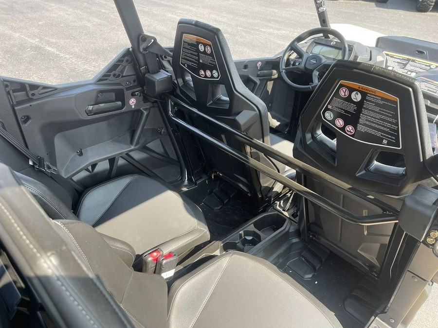 2024 Can-Am® Commander MAX XT-P