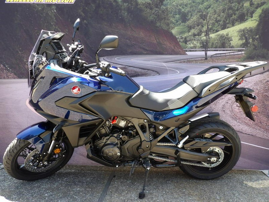 2025 Honda® NT1100 DCT