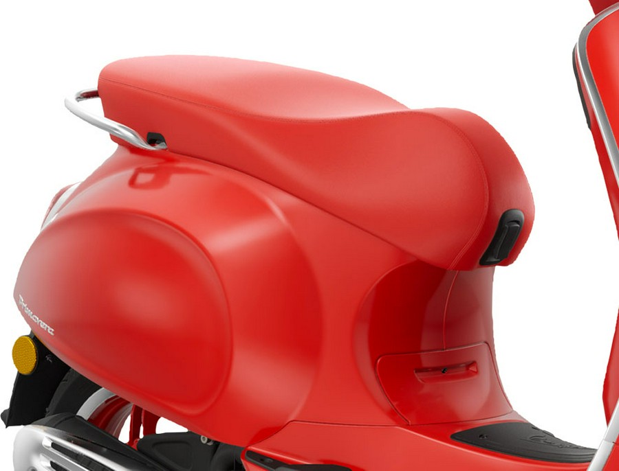 2026 Vespa Primavera 50 Red