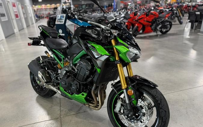 2024 Kawasaki Z900 SE