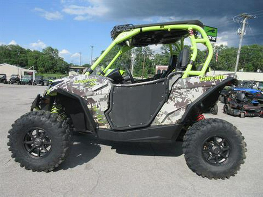 2015 Can-Am Maverick™ X® mr DPS™ 1000R