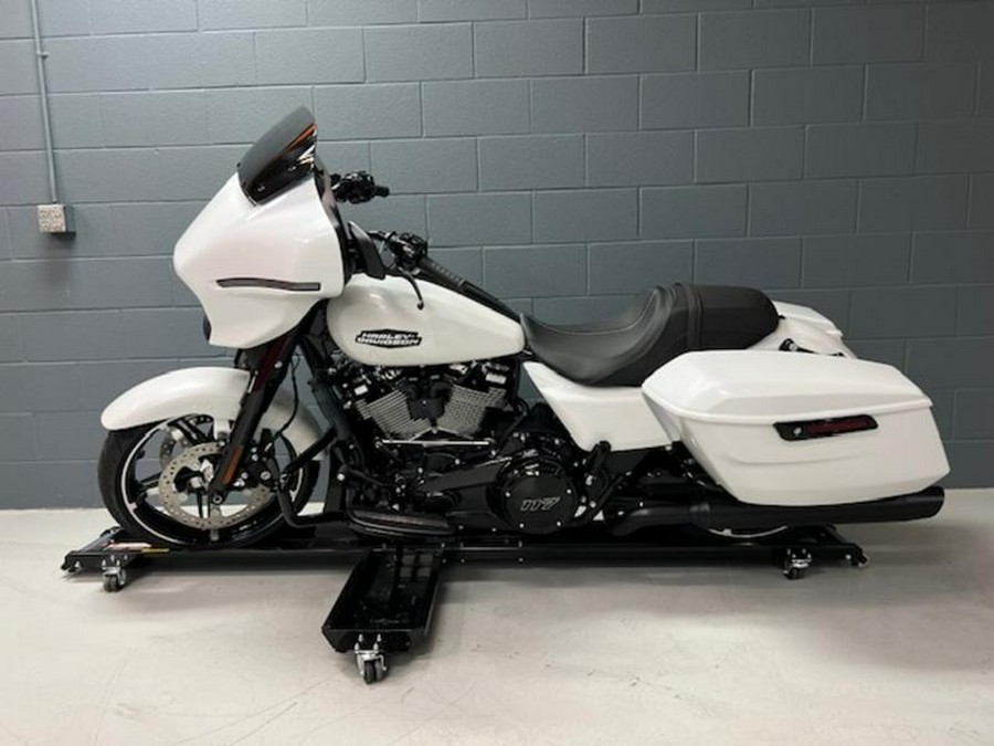 2024 Harley-Davidson® FLHX - Street Glide®