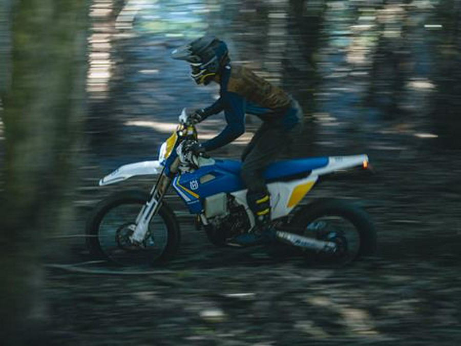2025 Husqvarna TE 300 Heritage