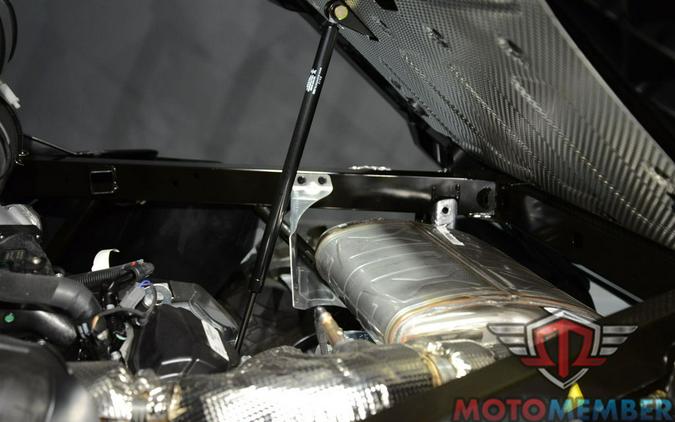 2025 Can-Am Defender DPS HD10