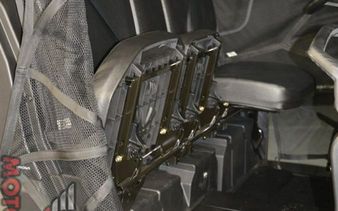 2025 Can-Am Defender DPS HD10