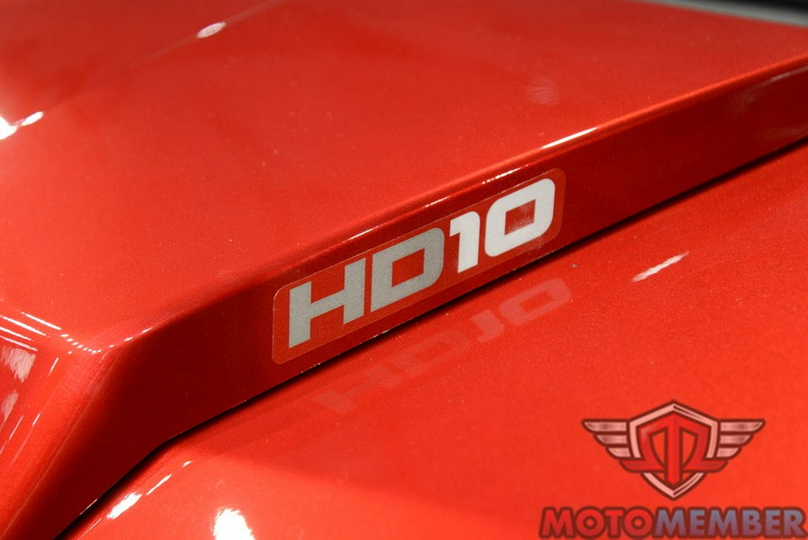 2025 Can-Am Defender DPS HD10