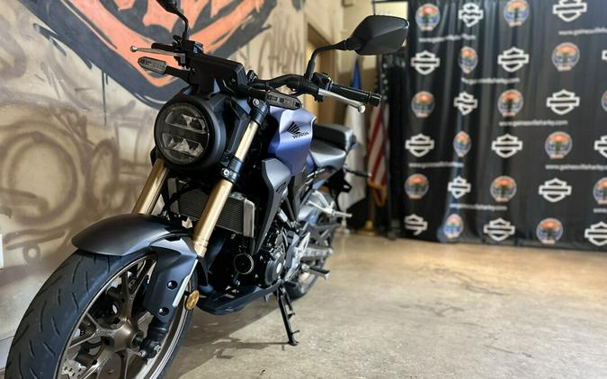 2022 Honda CB300R ABS Matte Pearl Blue