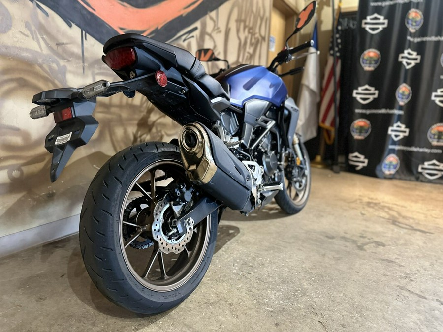 2022 Honda CB300R ABS Matte Pearl Blue