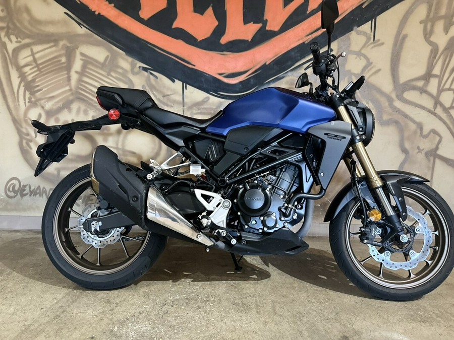 2022 Honda CB300R ABS Matte Pearl Blue