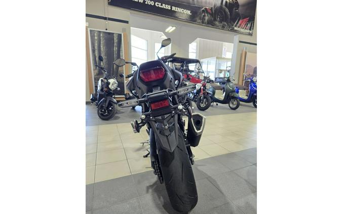 2025 Honda CB750 HORNET Base