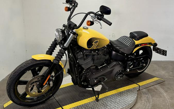 FXBBS 2023 Street Bob® 114