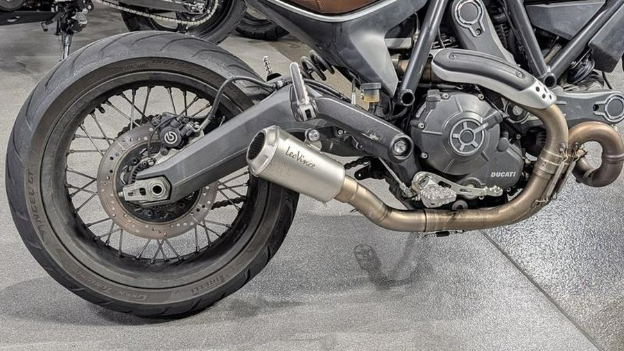 2015 Ducati ICON