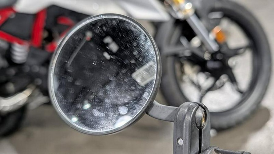 2015 Ducati ICON