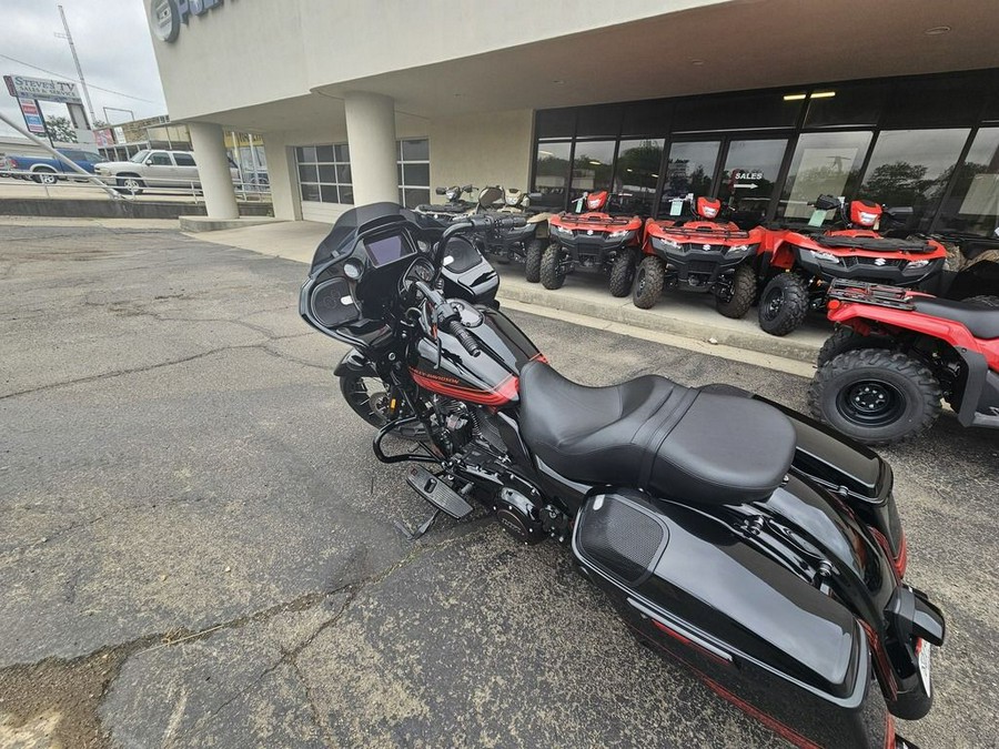 2021 Harley-Davidson® FLTRXSE - CVO™ Road Glide®