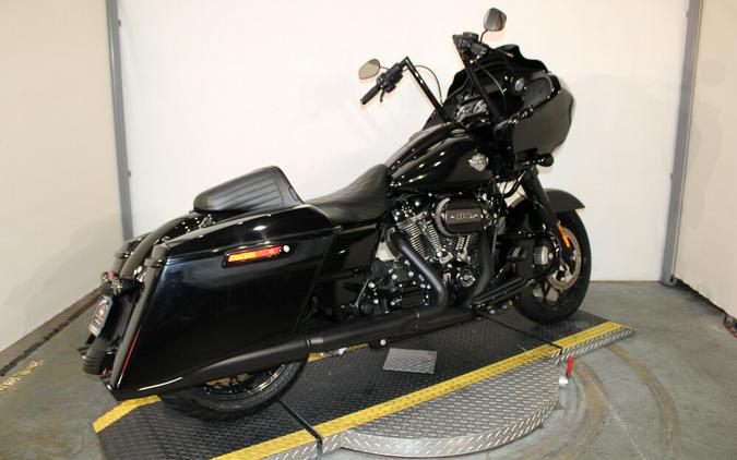 Used 2022 Harley-Davidson Road Glide Special Grand American Touring FLTRXS Motorcycle For Sale In Miami, Florida