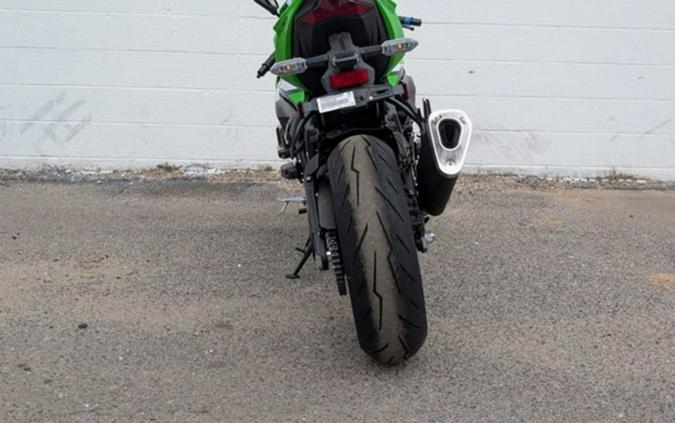 2025 Kawasaki Ninja ZX-6R KRT Edition