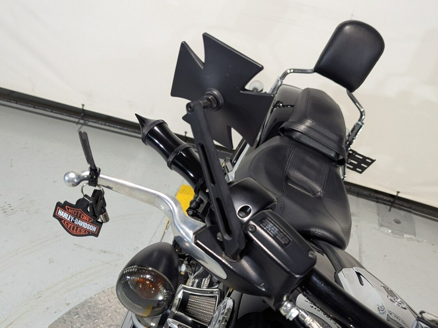 2016 Harley-Davidson® Breakout® Vivid Black