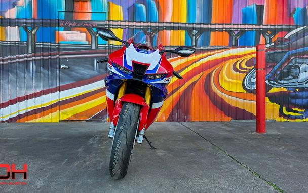 2026 Honda® CBR1000RR-R Fireblade SP