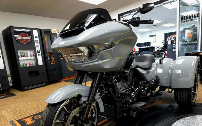 2026 Harley-Davidson® FLTRT - Road Glide® 3