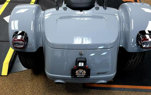 2026 Harley-Davidson® FLTRT - Road Glide® 3