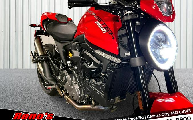 2024 Ducati MONSTER PLUS