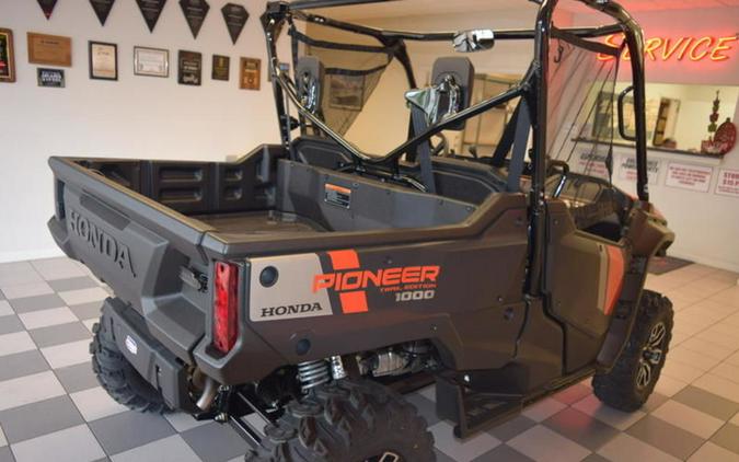 2024 Honda Pioneer 1000 Trail