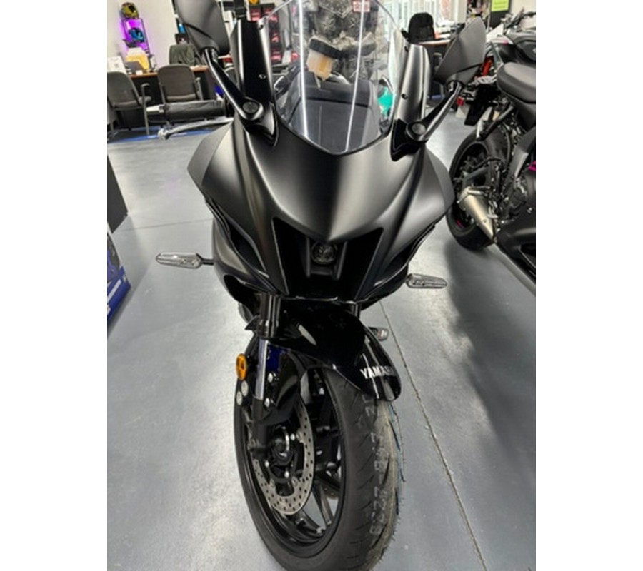 2025 Yamaha YZF R7