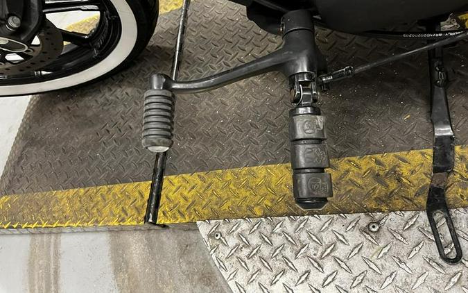 2019 Harley-Davidson® XL 883N - Sportster® Iron 883™