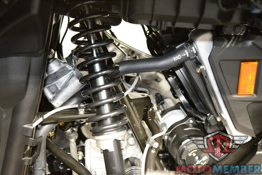 2025 Can-Am Outlander Pro Hunting Edition HD7