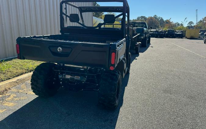 2026 Can-Am Defender HD7
